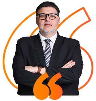 Mario Espinosa abogado y socio fundador de DefensaDeudores.cl