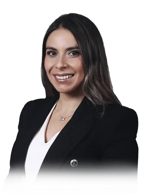 Tania Olivera, abogada socia y jefa del área Judicial Regiones.