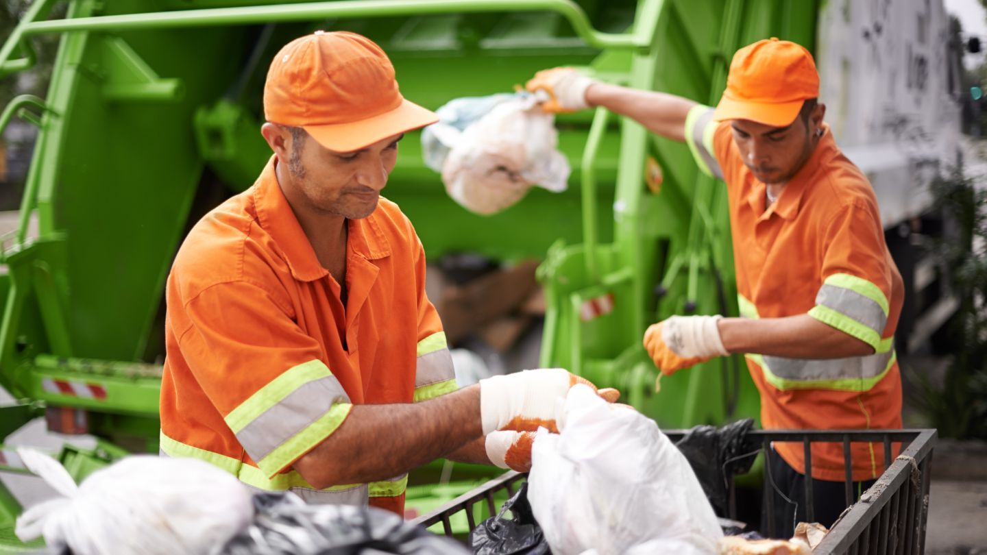 Limpiadores de basura municipales, derechos de aseo