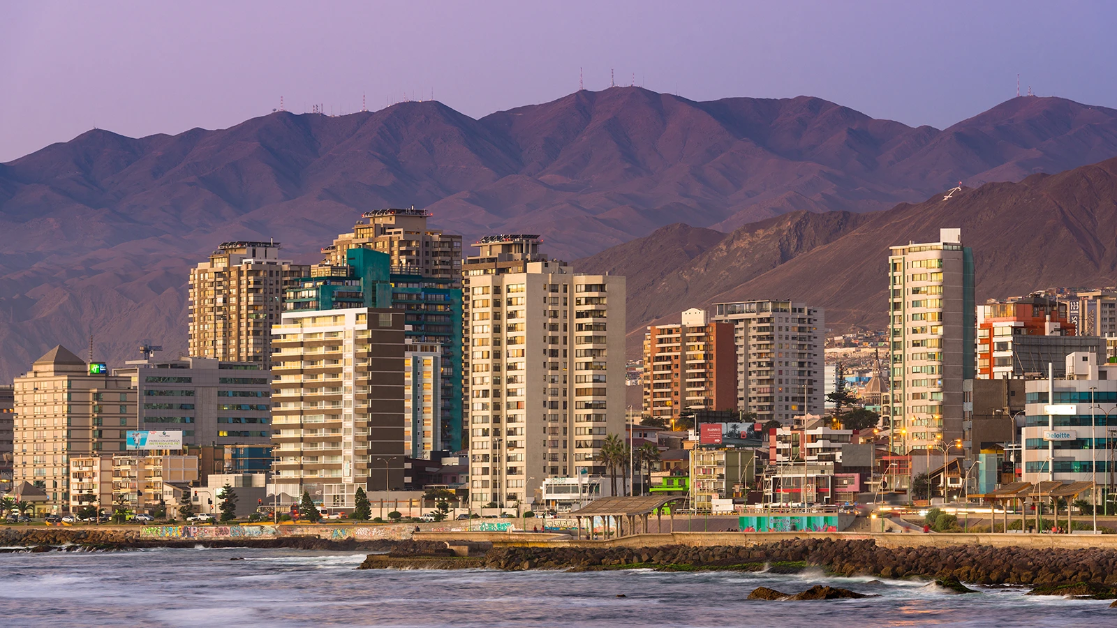 Antofagasta lidera mayores montos de deudas en mora del país